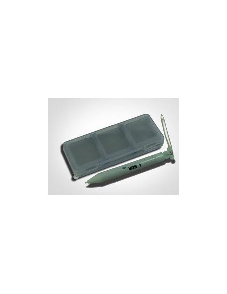 NDSi CONJUNTO LAPIZ TACTIL Y ESTUCHE PARA JUEGOS (2unidades)